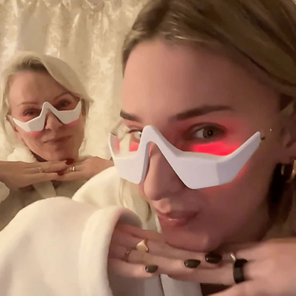 Prado Labs THERAPY LED UNDER-EYE TONER